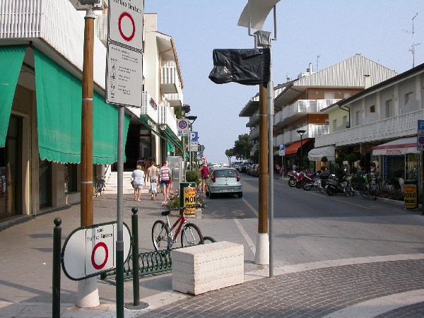 Lignano Sabbiadoro: vie del centro.