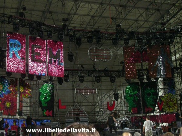 Il palco dopo la fine del concerto.