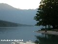 La calma piatta del lago di Bohinj. - Clicca per ingrandire la foto...