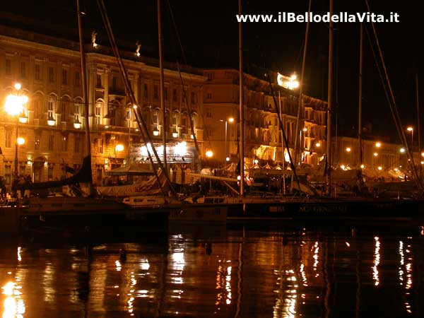 Le Rive di Trieste la sera precedente la Barcolana del 2003.