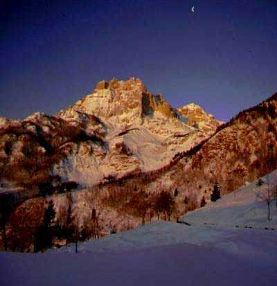 Alba sulle Piccole Dolomiti Vicentine (inviata da SalMessina)