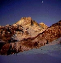 Alba sulle Piccole Dolomiti Vicentine (inviata da SalMessina) - Clicca per ingrandire la foto...