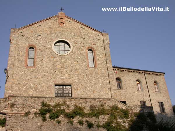 Il Duomo di Arquà Petrarca (PD).